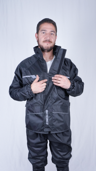 Marce-impermeable-1-600x337 Impermeable Hombre